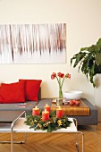 DIY-Adventskranz mit roten Kerzen
