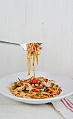 Pasta Pomodoro (linguine with tomato and basil, Italy)