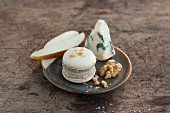A savoury macaroon with a pear, Roquefort and walnut filling