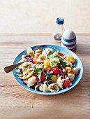 Shell pasta with cherry tomatoes and ricotta