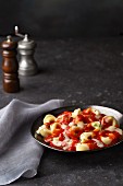 Tortellini with tomato sauce and mozzarella