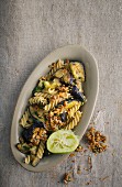 Pasta salad with aubergines and a lime dressing