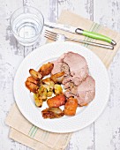 Roast pork with apples and shallots