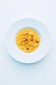 Pumpkin soup with oranges and croutons