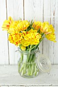Gelbe Tulpen im Weck-Glas