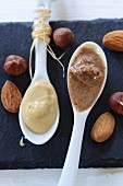 Hazelnut and almond mousse on white spoons