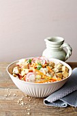 Vegan quinoa salad with vegetables, tofu and miso dressing (simple glyx)