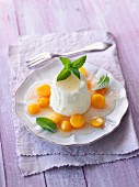 Vanilla quark with physalis and mint