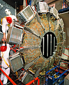 Engineers work on BaBar detector at SLAC