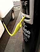 Electric vehicle recharging point