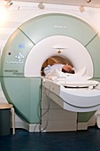 Medical MRI scanning
