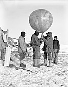 Antarctic weather balloon research,1911