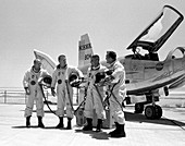 Test pilots and Northrop HL-10,1969