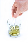 Urine menopause test