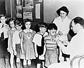 Childhood vaccination,1940s