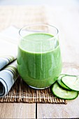 Cucumber apple and kale smoothie