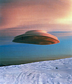 Single lenticular cloud