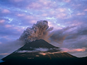 Tunguragua volcano