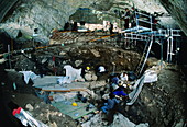 Excavations at Cueva Mayor