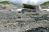 Glacial rock deposits