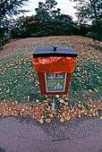 Bin for dog waste