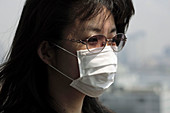 Woman wearing a face mask