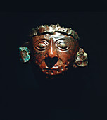 Mask from the Lord of Sipan's tomb
