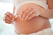 Pregnant woman quitting smoking
