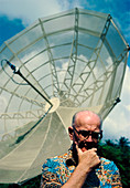 Arthur C. Clarke,the science fiction write