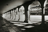 Cloister of Nevile Court,Trinity College