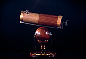 19th century model of Newtons reflecting telescope