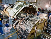 Mating of fuselage and crew compartment,OV-105
