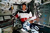 Mamoru Mohri on aft flight deck,STS-47