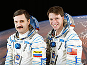 ISS expedition 8 astronauts