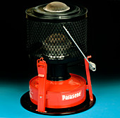 Paraffin heater