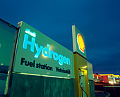 Hydrogen-powered bus refuelling station