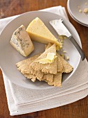 Schottische Haferflocken-Cracker zum Käse