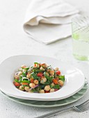 Chickpea salad with peppers and onions