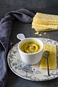 Cashew nut cream with turmeric and honey as a spread