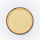Tarteform mit einem gebackenen Tarte Au Sucre Boden