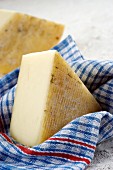 Caciotta romana (Italian sheep's cheese)