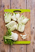 Fennel bulbs, whole and sliced