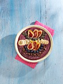 Courgette and berry smoothie bowl