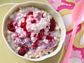 Barley porridge with fresh raspberries