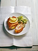 Cordon bleu vom Kalbsrücken mit Endivien-Apfel-Salat