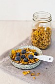 Baked muesli with blueberries