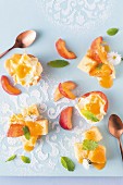 Pfirsich und Zitronen Sommer-Pudding