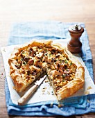 Blätterteigtarte mit Pilzen und Ricotta