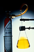 Displacement reaction of bromine gas