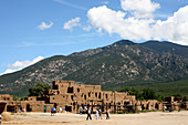 Taos Pueblo traditional architecture